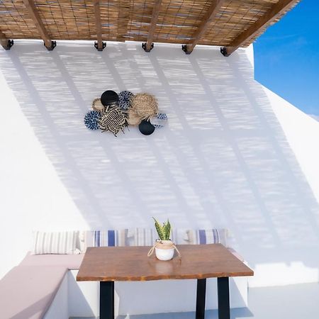 Oyster Luxury Suites Imerovígli Eksteriør bilde